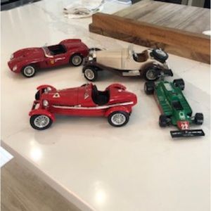 Vintage group of quality model cars 4 mostly bburago